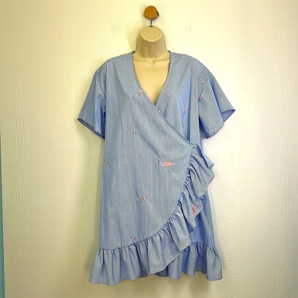 Romeo + Juliet - Flamingo Blue & White Stripe Ruffle Criss Cross Midi Dress Med